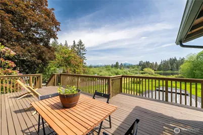 1109 S Davies Road, Lake Stevens, WA 98258 - Photo 12