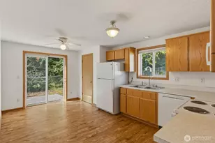 130 Ashland Ct, Kalama, WA 98625 - Photo 10