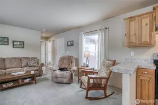 2010 Broadway Ave, Hoquiam, WA 98550 - Photo 8