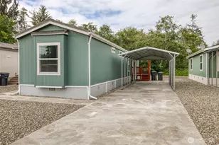 2010 Broadway Ave, Hoquiam, WA 98550 - Photo 2