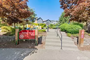 8816 140th Ave SE, Newcastle, WA 98059 - Photo 32