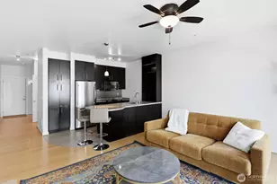 1026 NE 65th St, Seattle, WA 98115 - Photo 4