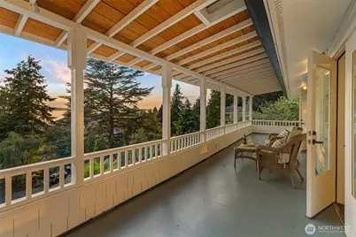 9674 50th Avenue SW, Seattle, WA 98136 - Photo 20