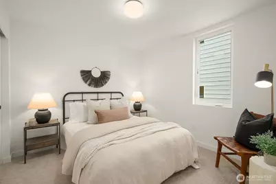 1912 B Ferry Avenue SW, Seattle, WA 98116 - Photo 12
