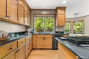 22413 NE 159th St, Woodinville, WA 98077 - Photo 16
