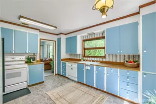 7637 NE 165th St, Kenmore, WA 98028 - Photo 8