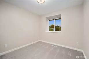 3717 Commencement Bay Dr, Tacoma, WA 98407 - Photo 18