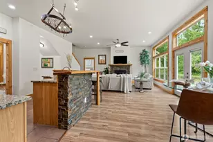 14911 318th St E, Graham, WA 98338 - Photo 18