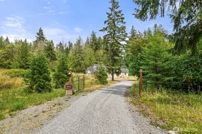 14911 318th Street E, Graham, WA 98338 - Photo 2