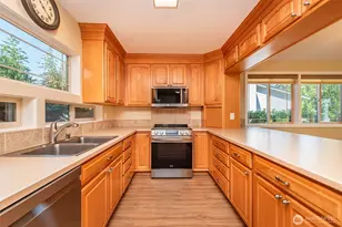 126 Hilltop Dr, Sequim, WA 98382 - Photo 4