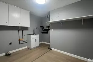 7643 S Ainsworth Ave, Tacoma, WA 98408 - Photo 22