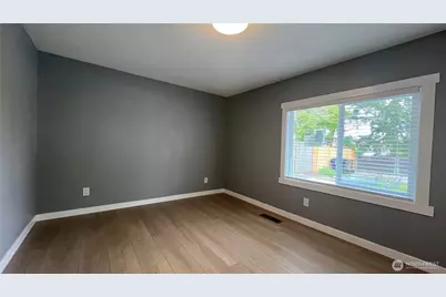 7643 S Ainsworth Avenue, Tacoma, WA 98408 - Photo 14