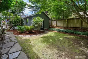 164 McGraw St, Seattle, WA 98109 - Photo 38