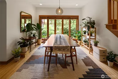 164 McGraw Street, Seattle, WA 98109 - Photo 8
