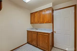 544 SW Muzzall St, Oak Harbor, WA 98277 - Photo 20