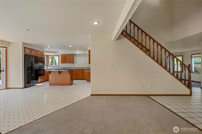 544 SW Muzzall Street, Oak Harbor, WA 98277 - Photo 12
