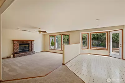 544 SW Muzzall Street, Oak Harbor, WA 98277 - Photo 10