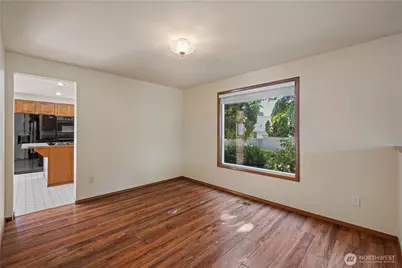 544 SW Muzzall Street, Oak Harbor, WA 98277 - Photo 4