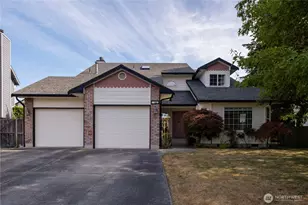544 SW Muzzall St, Oak Harbor, WA 98277 - Photo 1