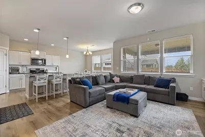 16028 77th Avenue Ct E, Puyallup, WA 98375 - Photo 6