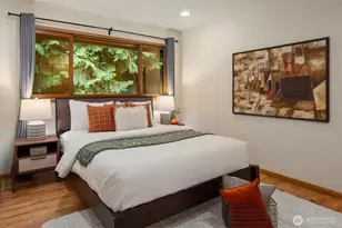 7416 Mercer Terrace Dr, Mercer Island, WA 98040 - Photo 26