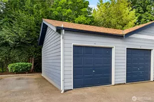 10825 SE 200th St, Kent, WA 98031 - Photo 20