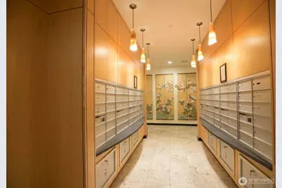 2716 Elliott Ave #405, Seattle, WA 98121 - Photo 16