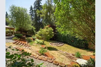 11253 145th Avenue SE, Renton, WA 98059 - Photo 32