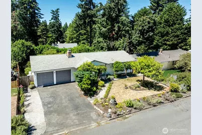 30633 4th Avenue S, Federal Way, WA 98003 - Photo 2