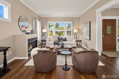 127 NE 56th Street, Seattle, WA 98105 - Photo 4