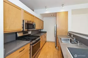 720 Queen Anne Ave N, Seattle, WA 98109 - Photo 6