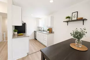 1852 Central Pl S, Kent, WA 98030 - Photo 6