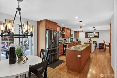 23110 NE 19th Drive, Sammamish, WA 98074 - Photo 4