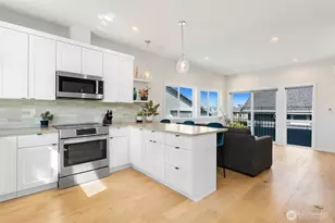 1338 California Ave SW, Seattle, WA 98116 - Photo 12