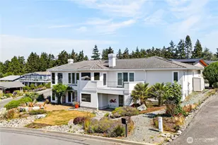 4807 Glasgow Way, Anacortes, WA 98221 - Photo 2