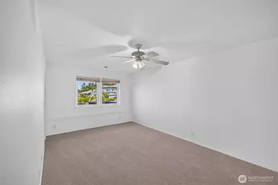 4807 Glasgow Way, Anacortes, WA 98221 - Photo 28
