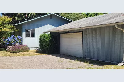 2447 Erlands Point Road NW, Bremerton, WA 98312 - Photo 16