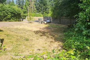 2447 Erlands Point Rd NW, Bremerton, WA 98312 - Photo 34