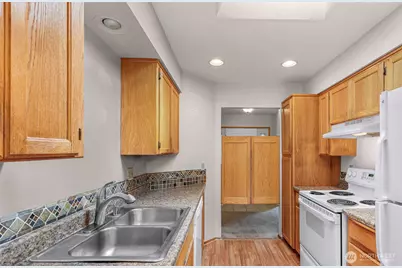 4874 N Village Lane #B, Bellingham, WA 98226 - Photo 16