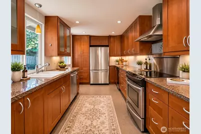 13700 90th Avenue NE, Kirkland, WA 98034 - Photo 4