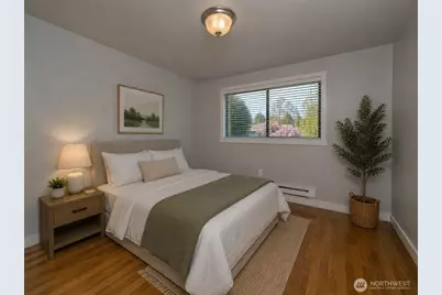 13700 90th Avenue NE, Kirkland, WA 98034 - Photo 8