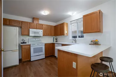 227 E 63rd Street, Tacoma, WA 98404 - Photo 6