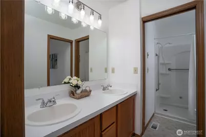 227 E 63rd Street, Tacoma, WA 98404 - Photo 14