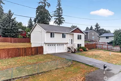 426 Comet Street, Milton, WA 98354 - Photo 2
