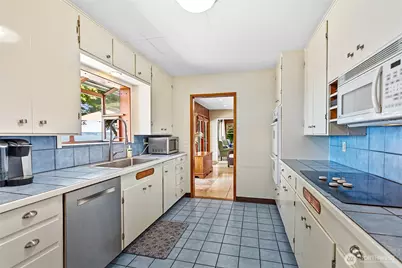 8693 Oertel Drive, Blaine, WA 98230 - Photo 18