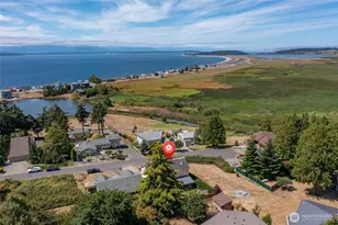 1243 Farragut Dr, Coupeville, WA 98239 - Photo 36