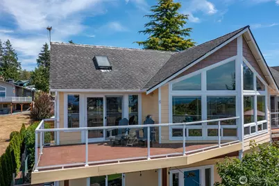 1243 Farragut Drive, Coupeville, WA 98239 - Photo 2