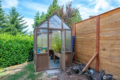 1243 Farragut Drive, Coupeville, WA 98239 - Photo 32