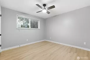 101 161st St SE, Bothell, WA 98012 - Photo 18