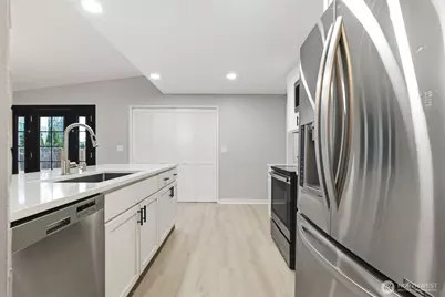 101 161st Street SE, Bothell, WA 98012 - Photo 6